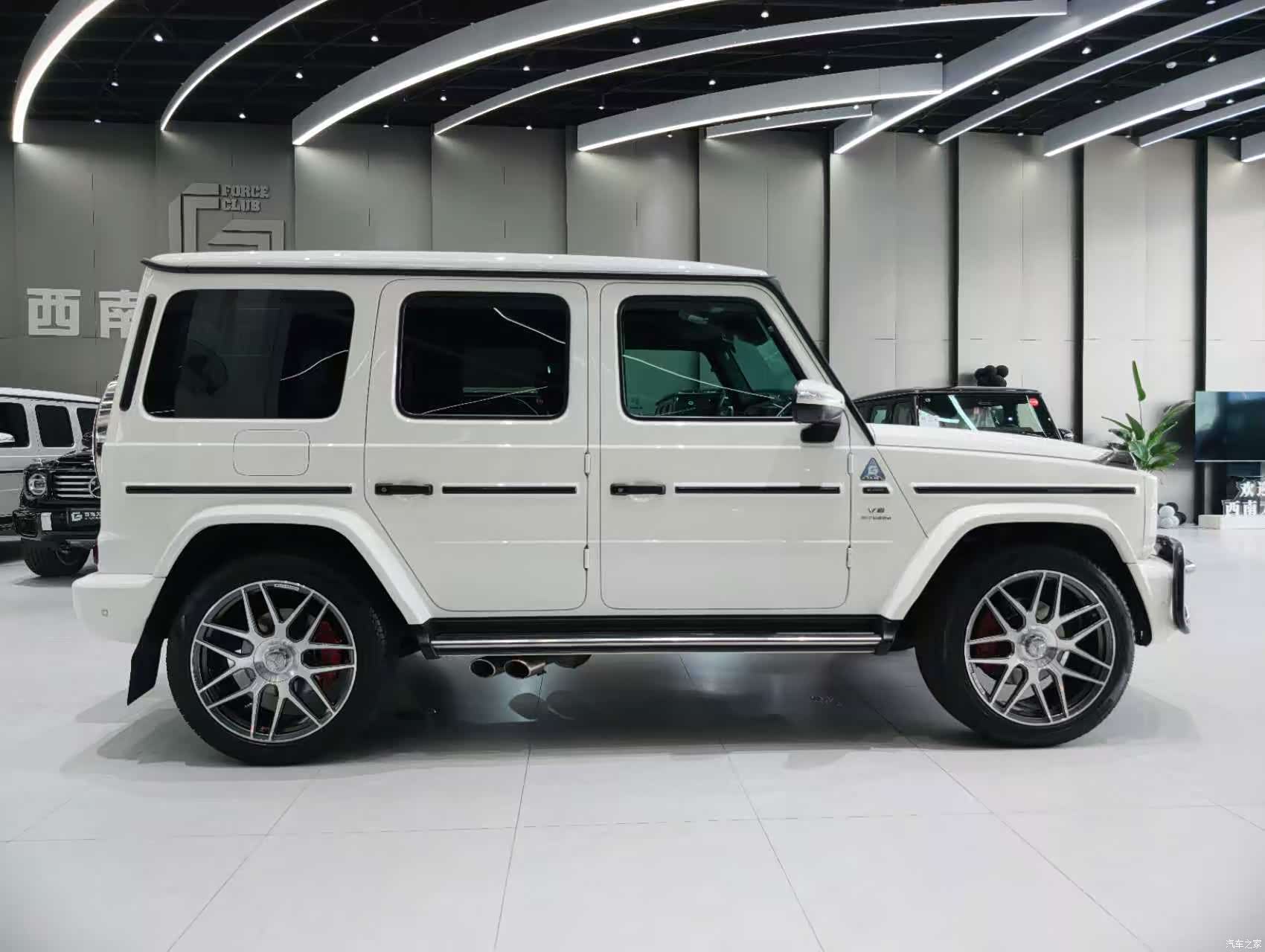 Mercedes-Benz G-Class, 2024 10