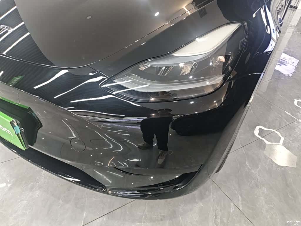 Tesla Model Y, 2022 24