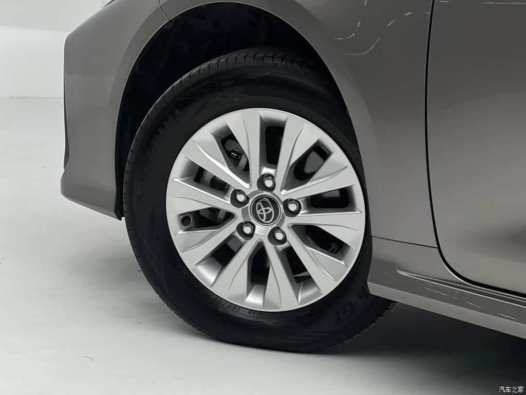Toyota Corolla, 2023 16
