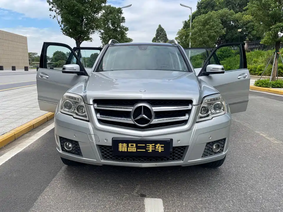 Mercedes-Benz GLK grade