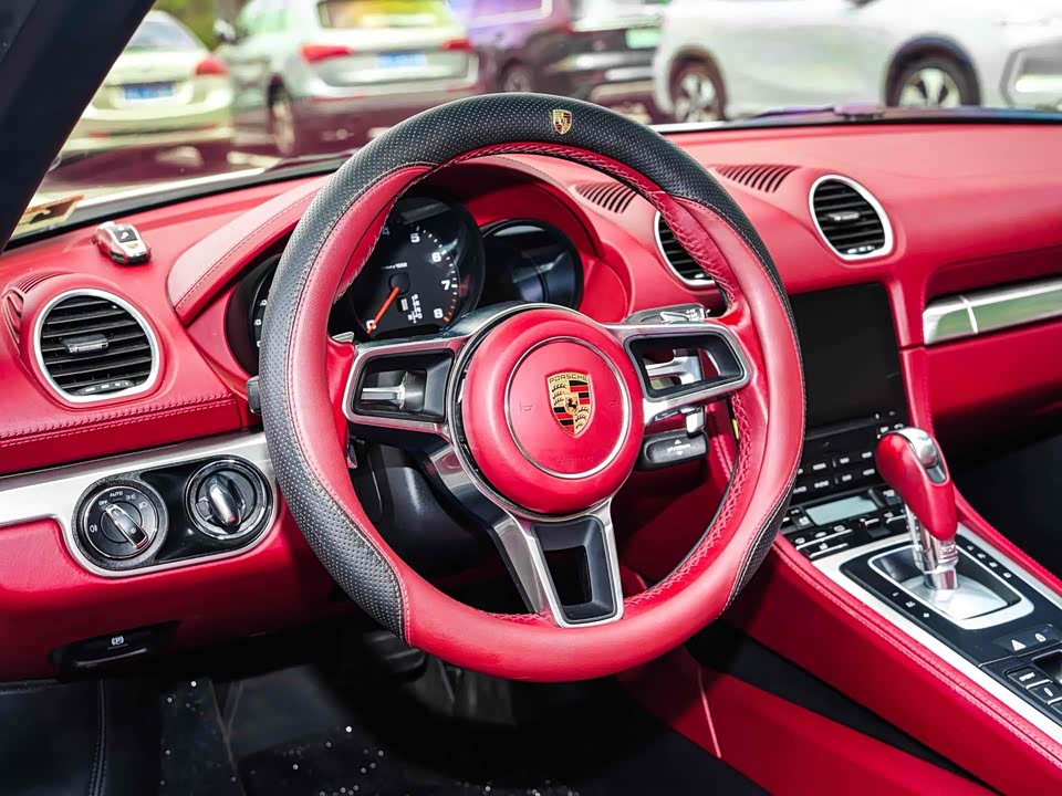 Porsche 718