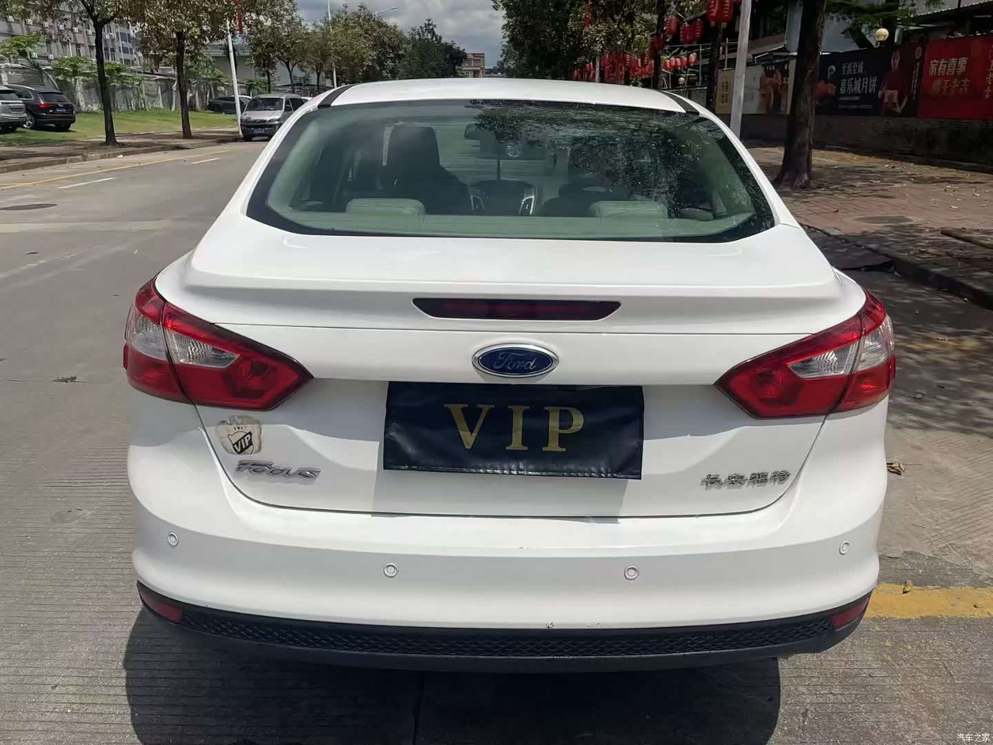 Ford Focus, 2013 6