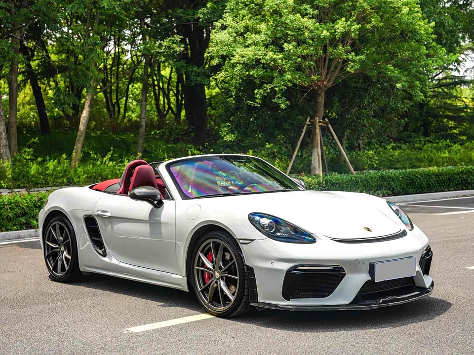 Porsche 718