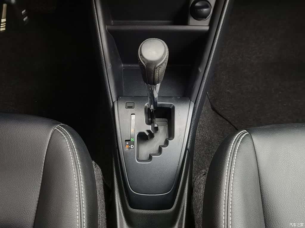 Toyota YARiS L, 2019 13