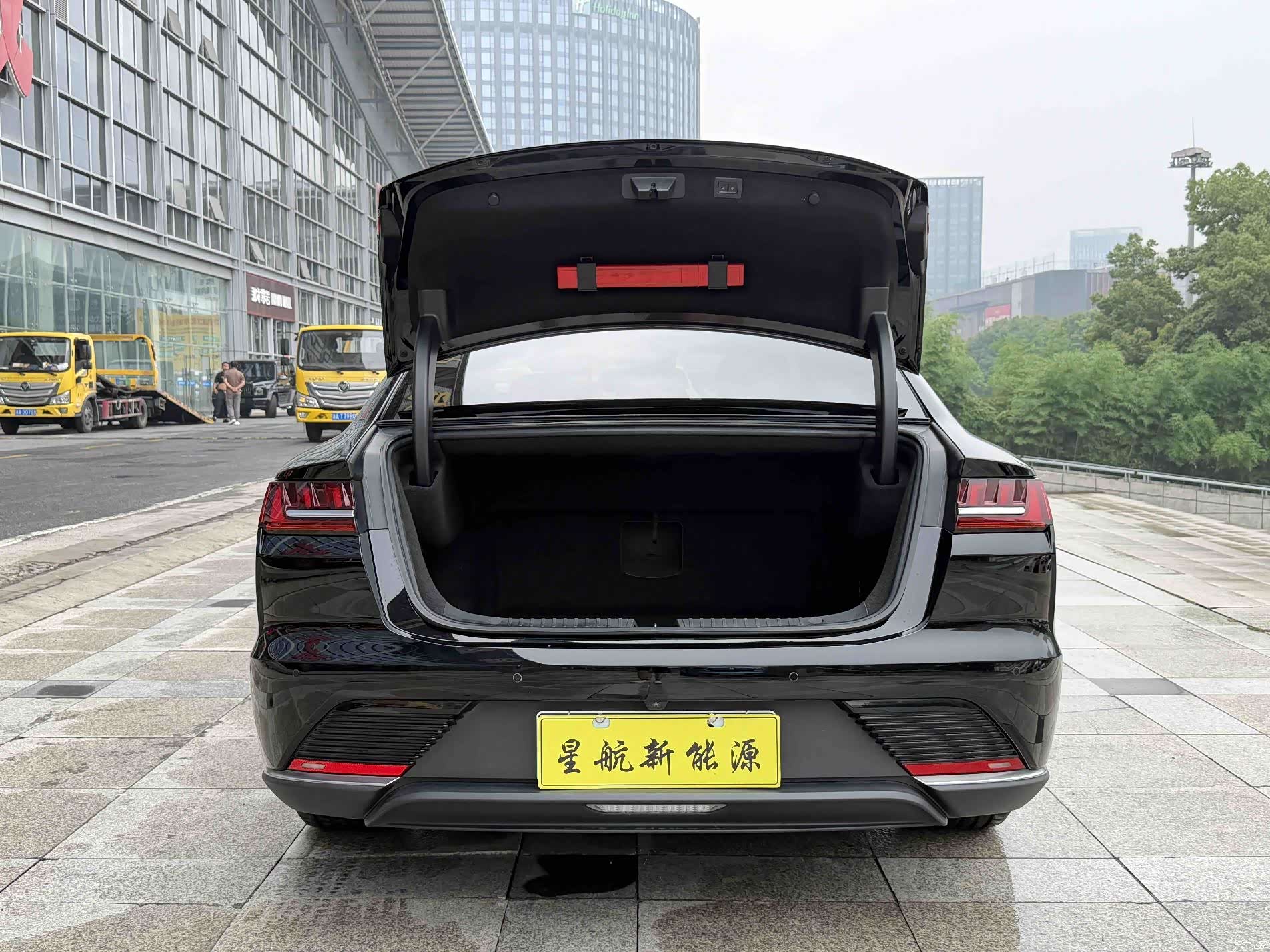 BYD Han, 2022 7