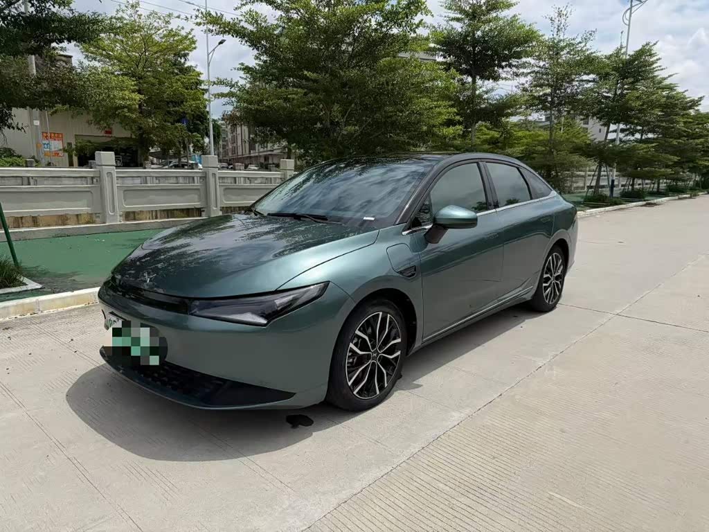 Xpeng P5