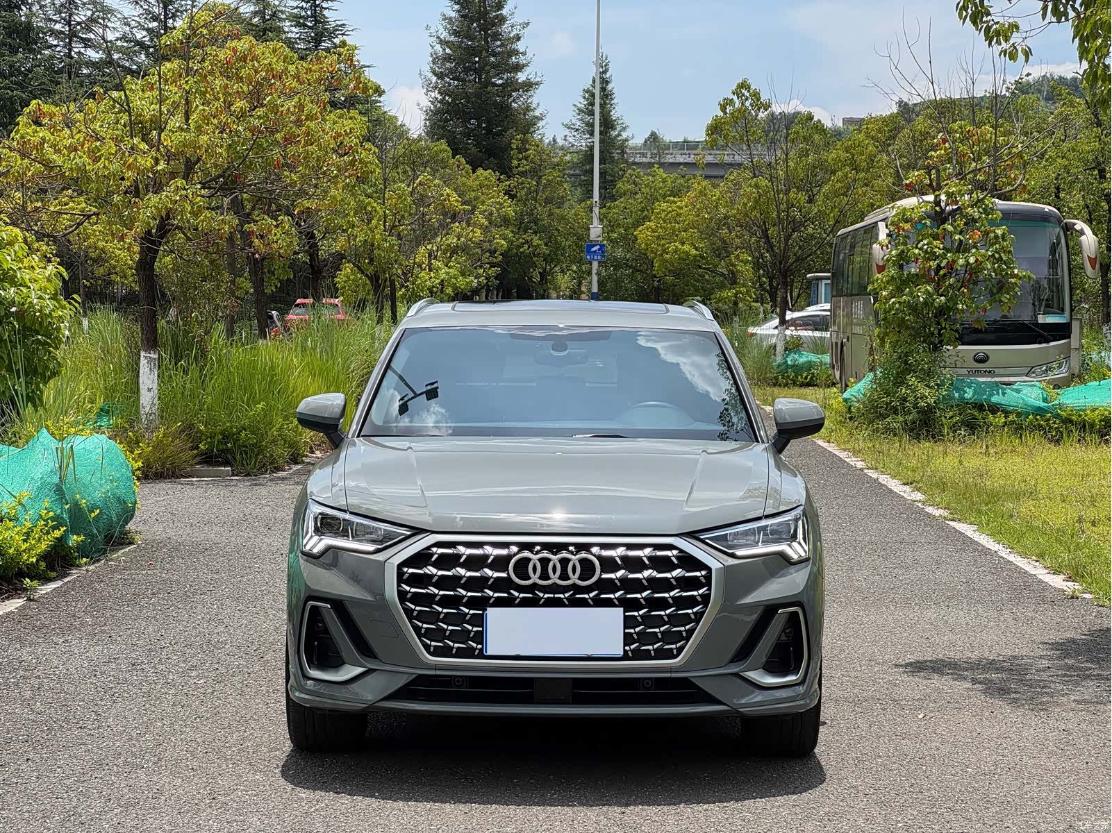Audi Q3, 2023 2
