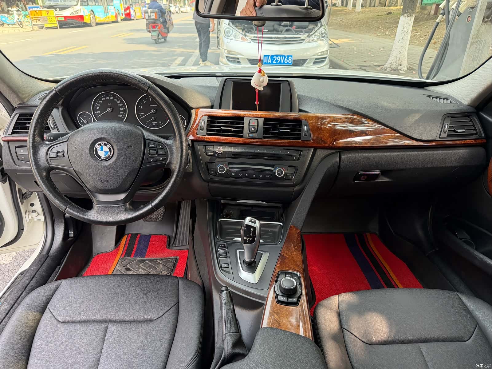BMW 3 Series, 2015 13