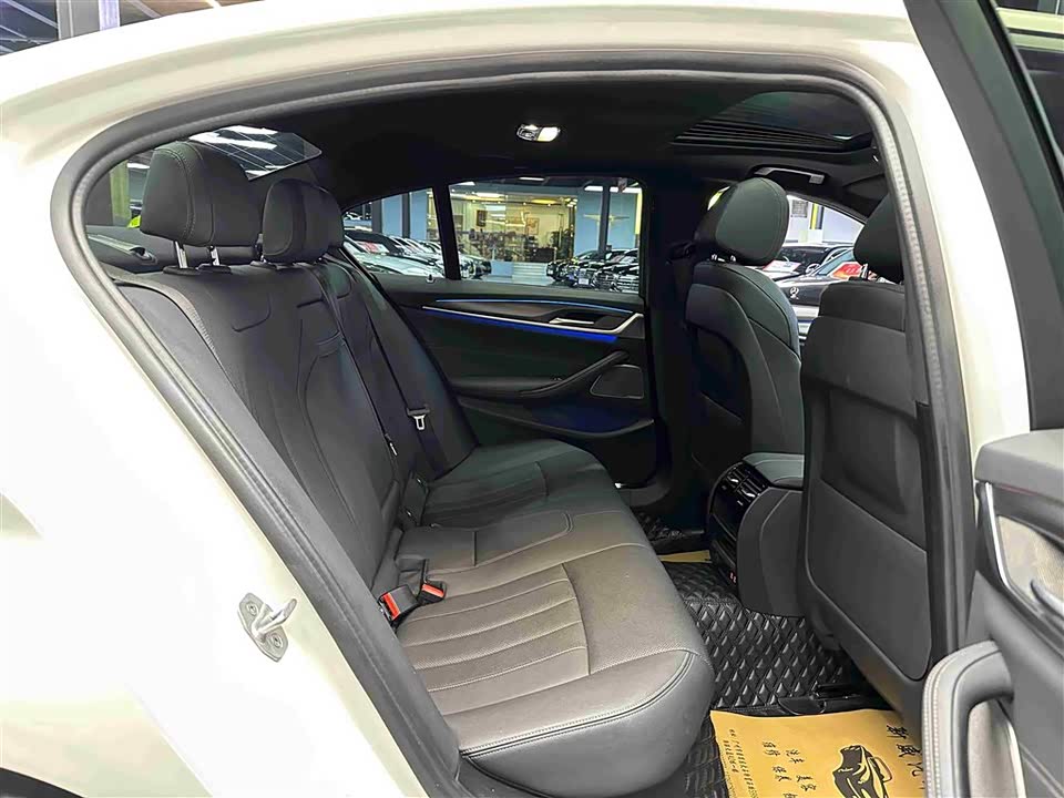 BMW 5 series BMW 5 series