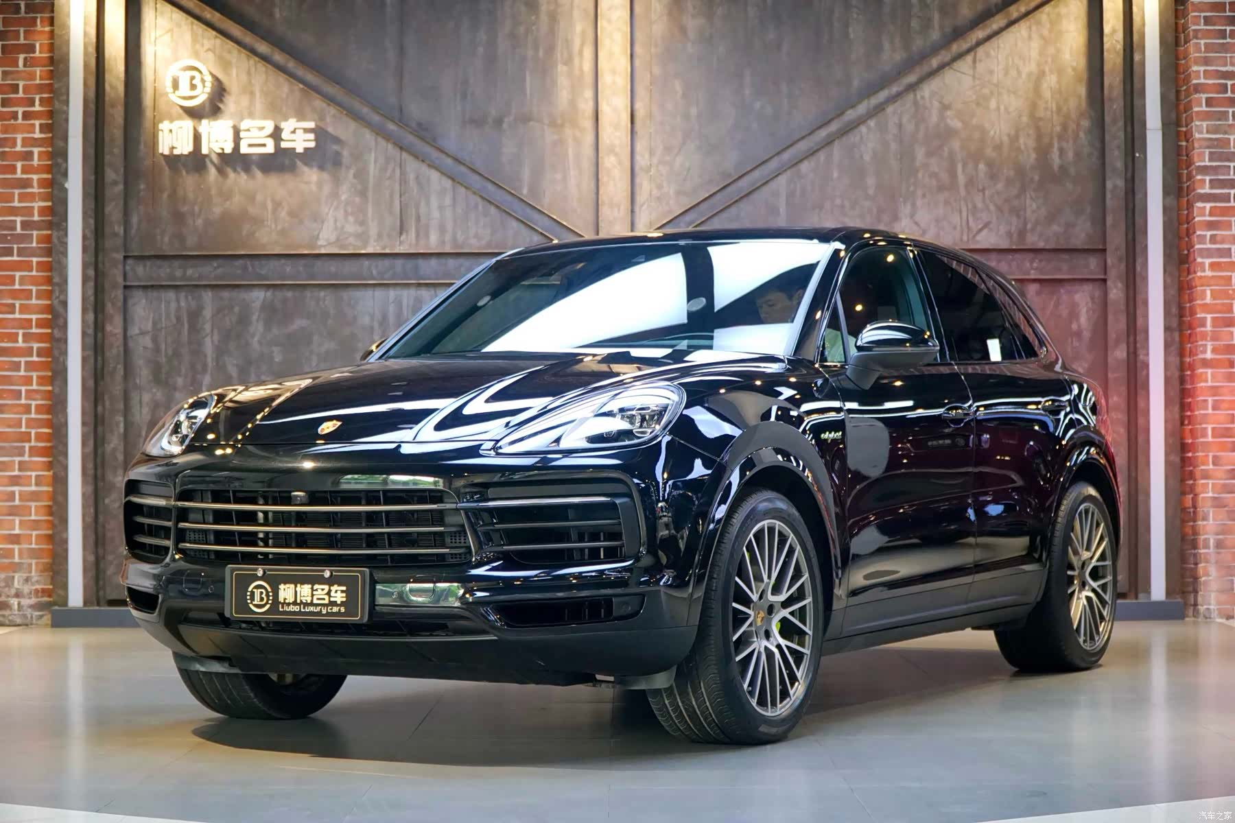 Porsche Cayenne, 2023 1