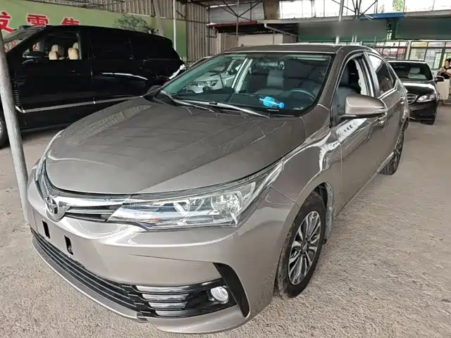 Toyota Corolla 2018 — купить из Китая под заказ