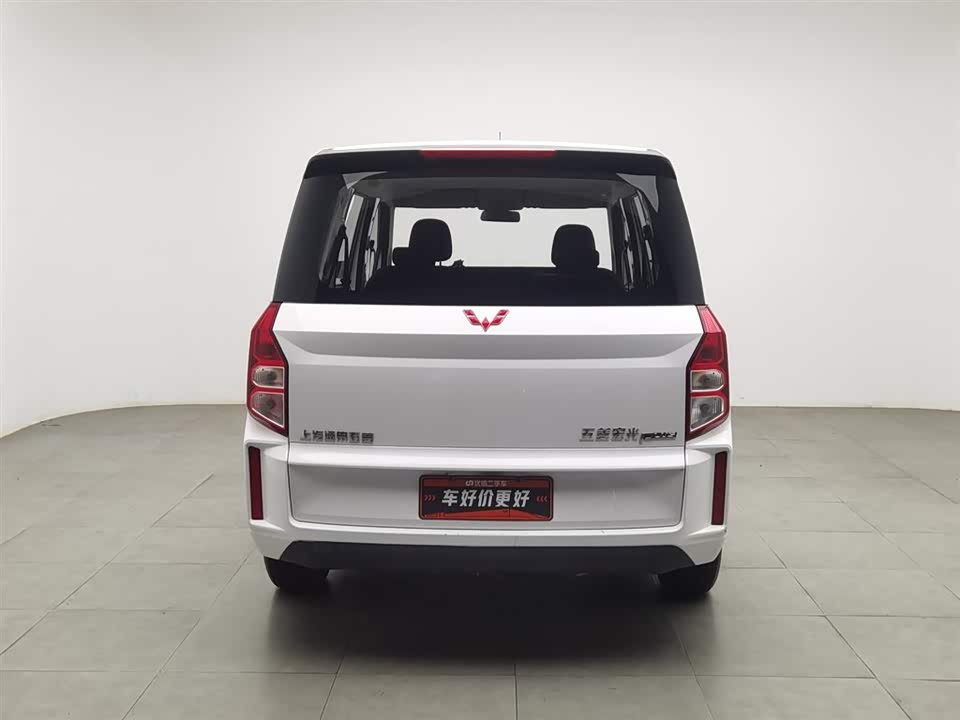 Wuling Wuling Hongguang PLUS
