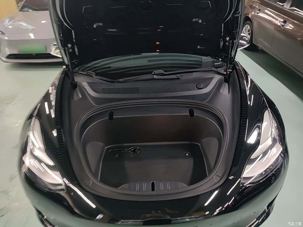 Tesla Model 3, 2021 15