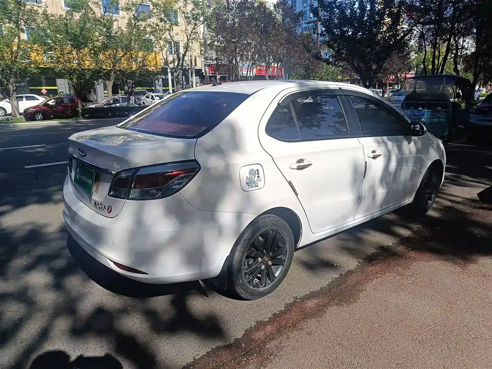 Chery Arrizo 3