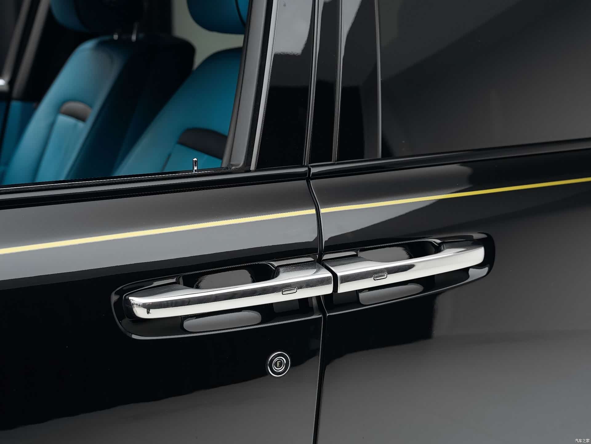 Rolls-Royce Cullinan, 2021 16