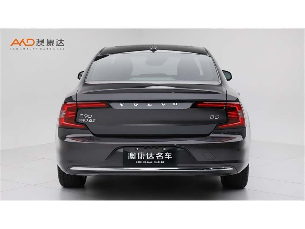 Volvo S90, 2021 4