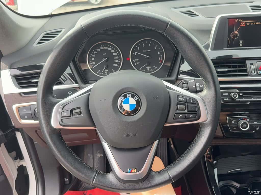 BMW X1, 2016 3