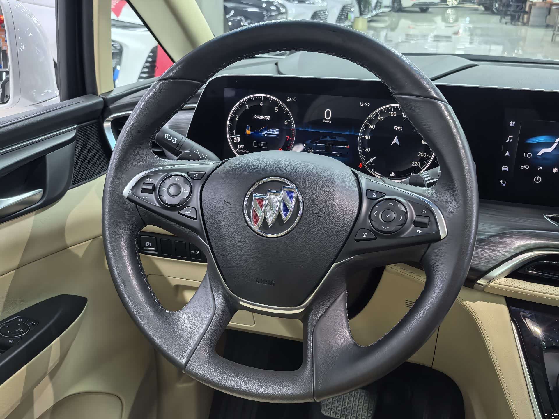 Buick GL8, 2022 11