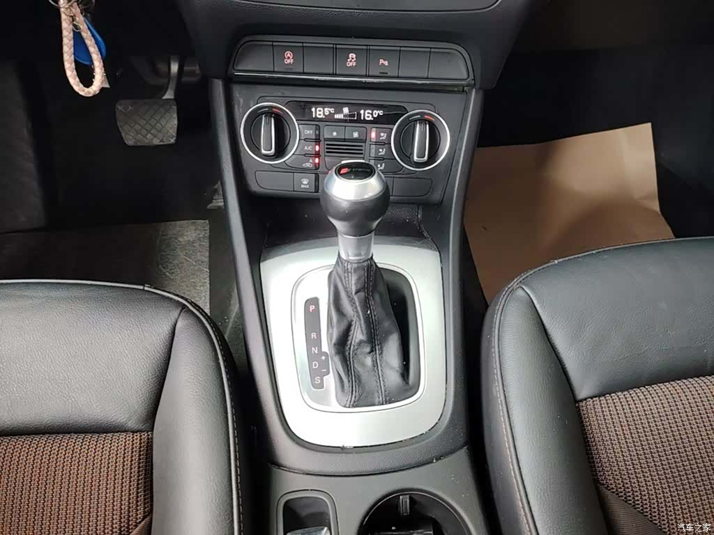 Audi Q3, 2019 14