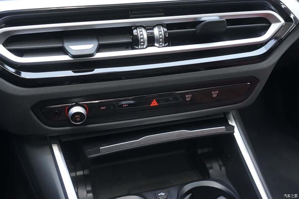 BMW 4 Series, 2023 15