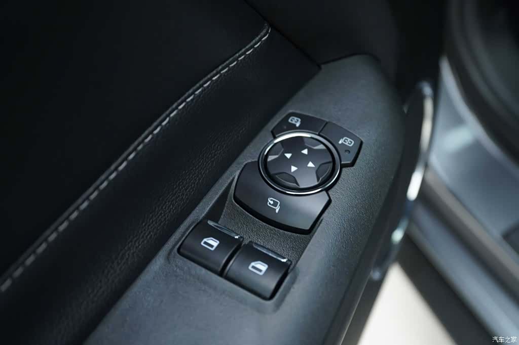 Ford Mustang, 2021 11