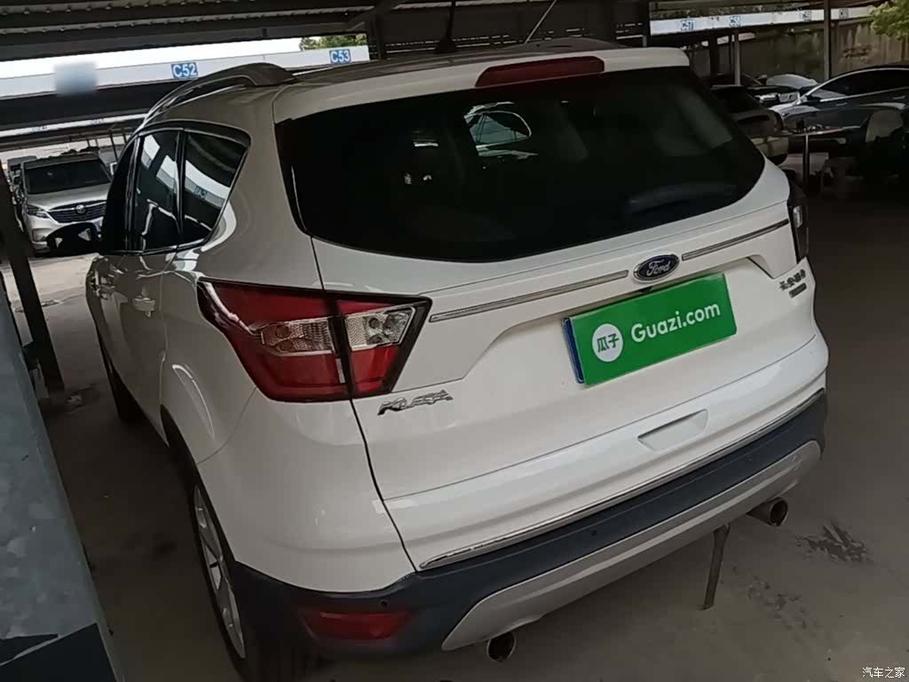 YiHu Kuga, 2018 все фото