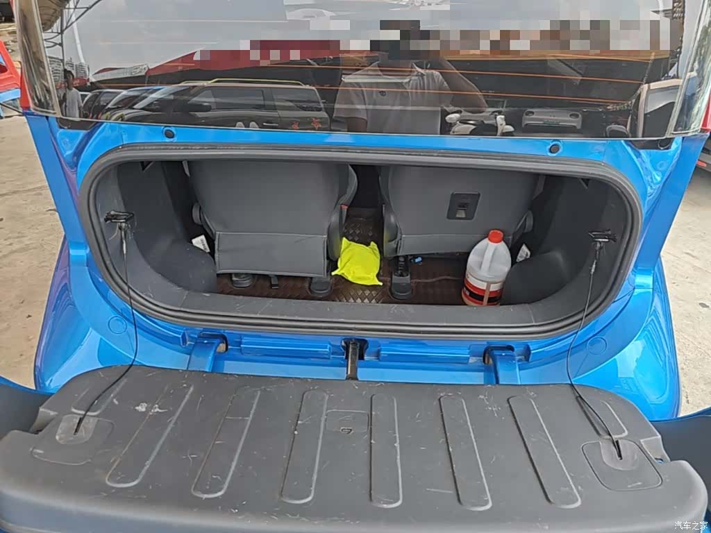 Wuling E200, 2021 19