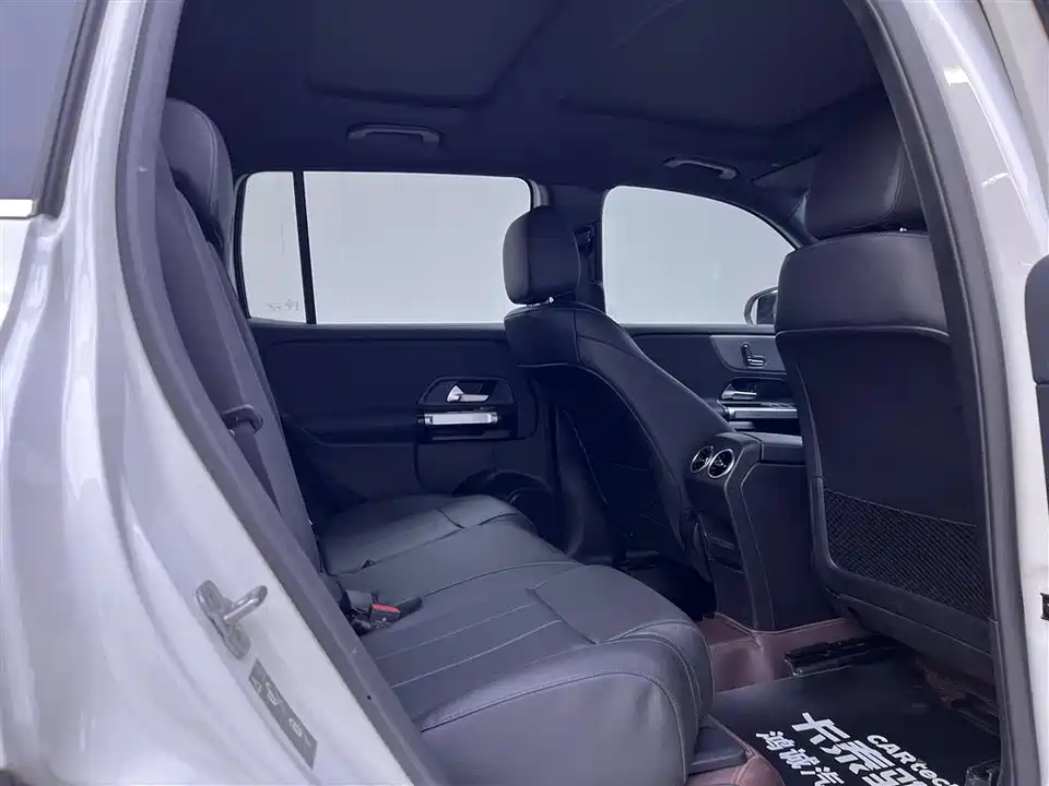 Mercedes-Benz GLB Mercedes-Benz GLB