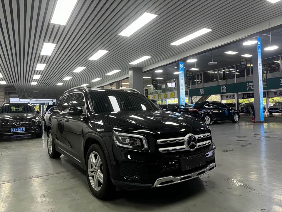 Mercedes-Benz GLB