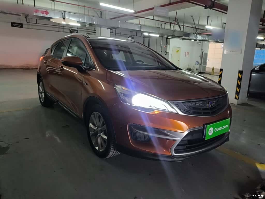 Geely Emgrand, 2017 4