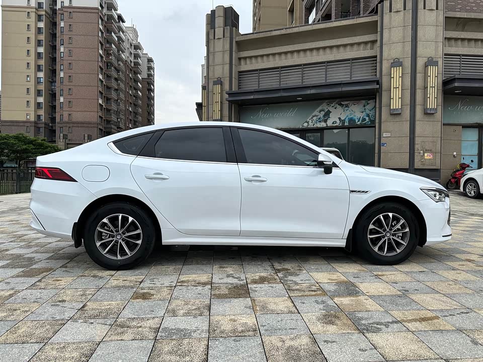 BYD Qin Yuan