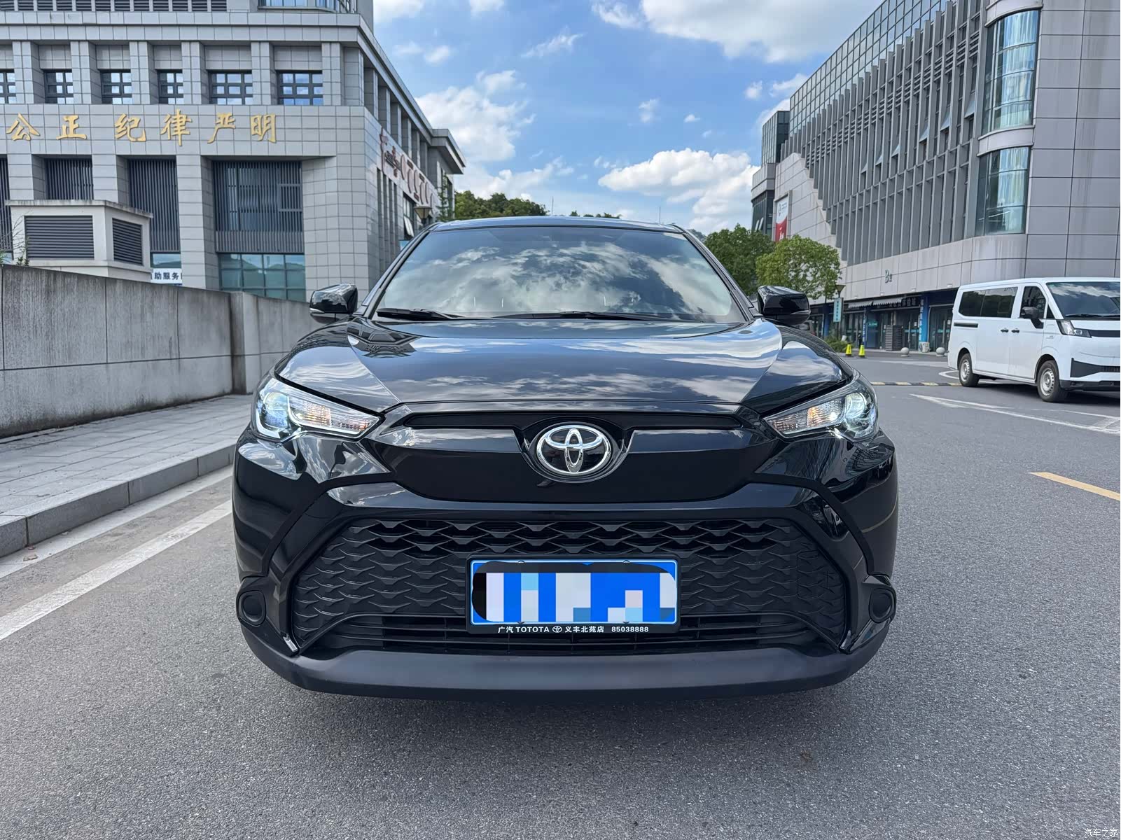 Toyota Frontlander, 2024 3