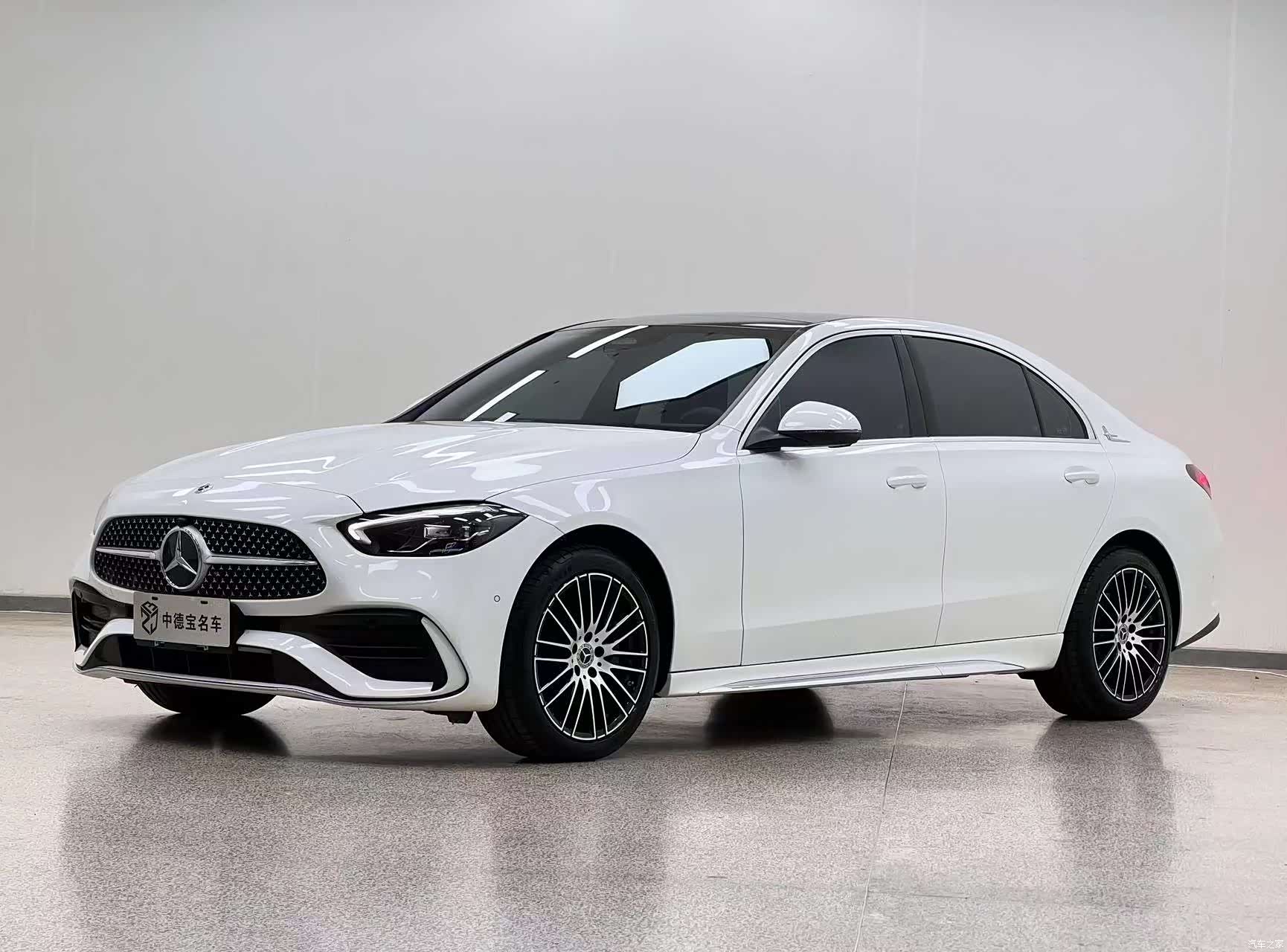 Mercedes-Benz C-Class, 2024 1
