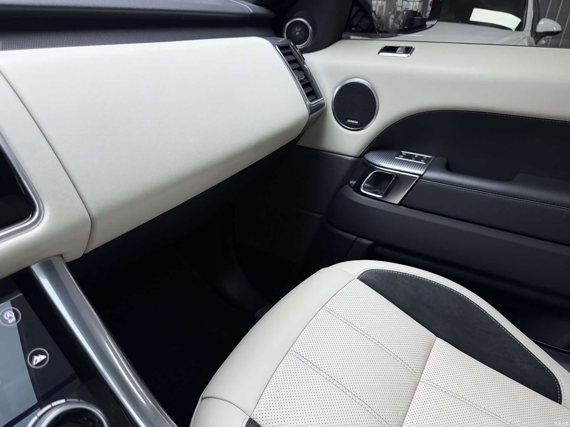 Land Rover Range Rover, 2019 24