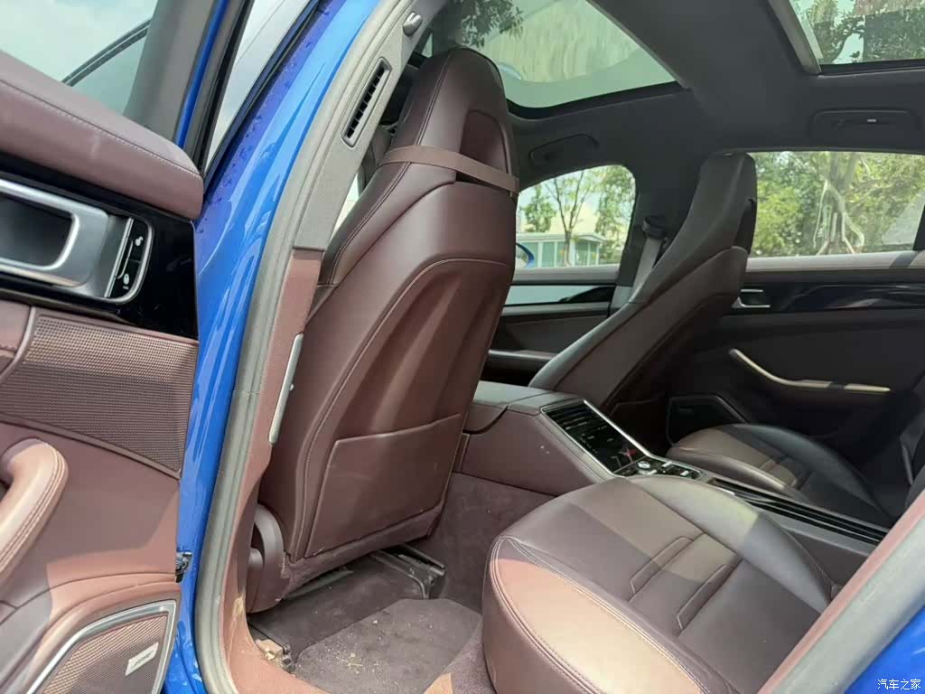 Porsche Panamera, 2018 4