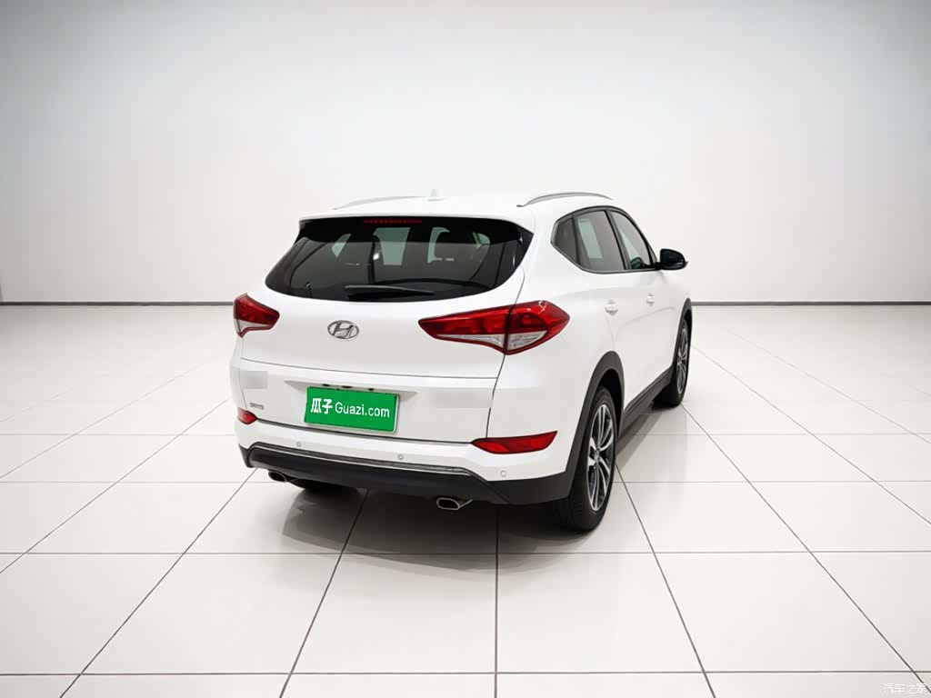 Hyundai Tucson, 2016 4