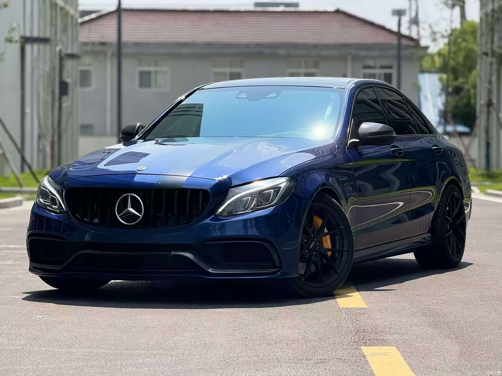 Mercedes-Benz C-Class, 2019 1