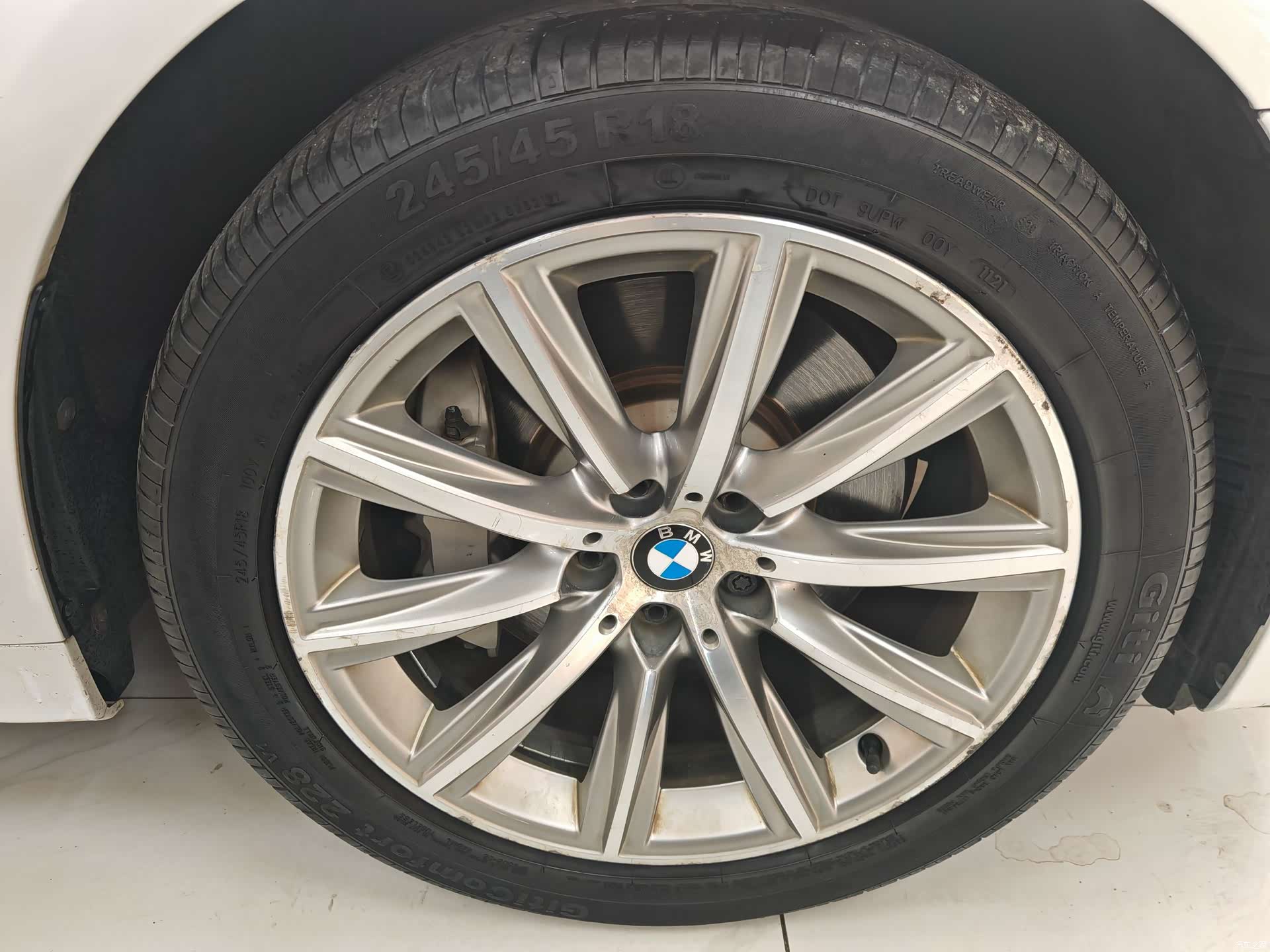 BMW 5 Series, 2018 14
