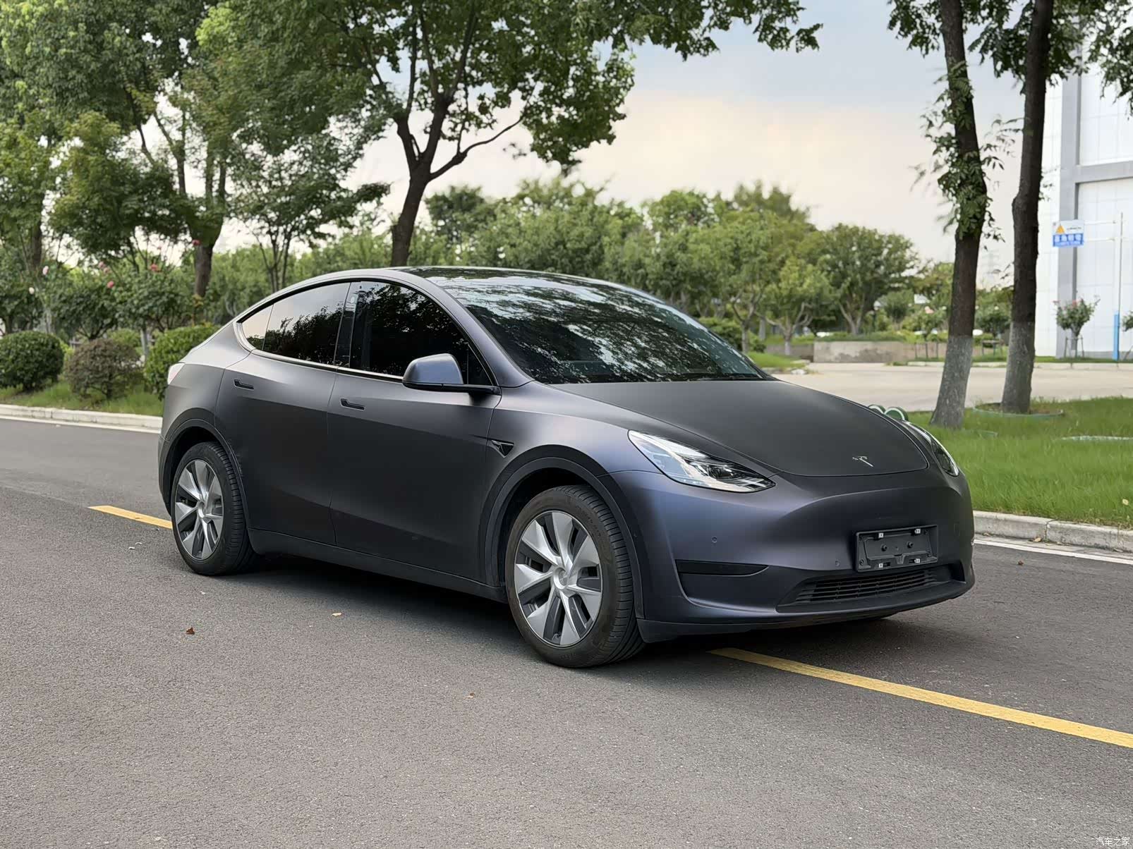 Tesla Model Y, 2022 2