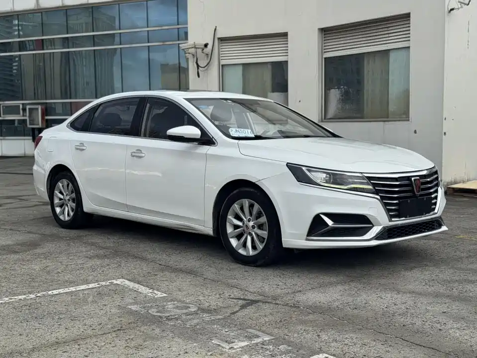 Roewe i6