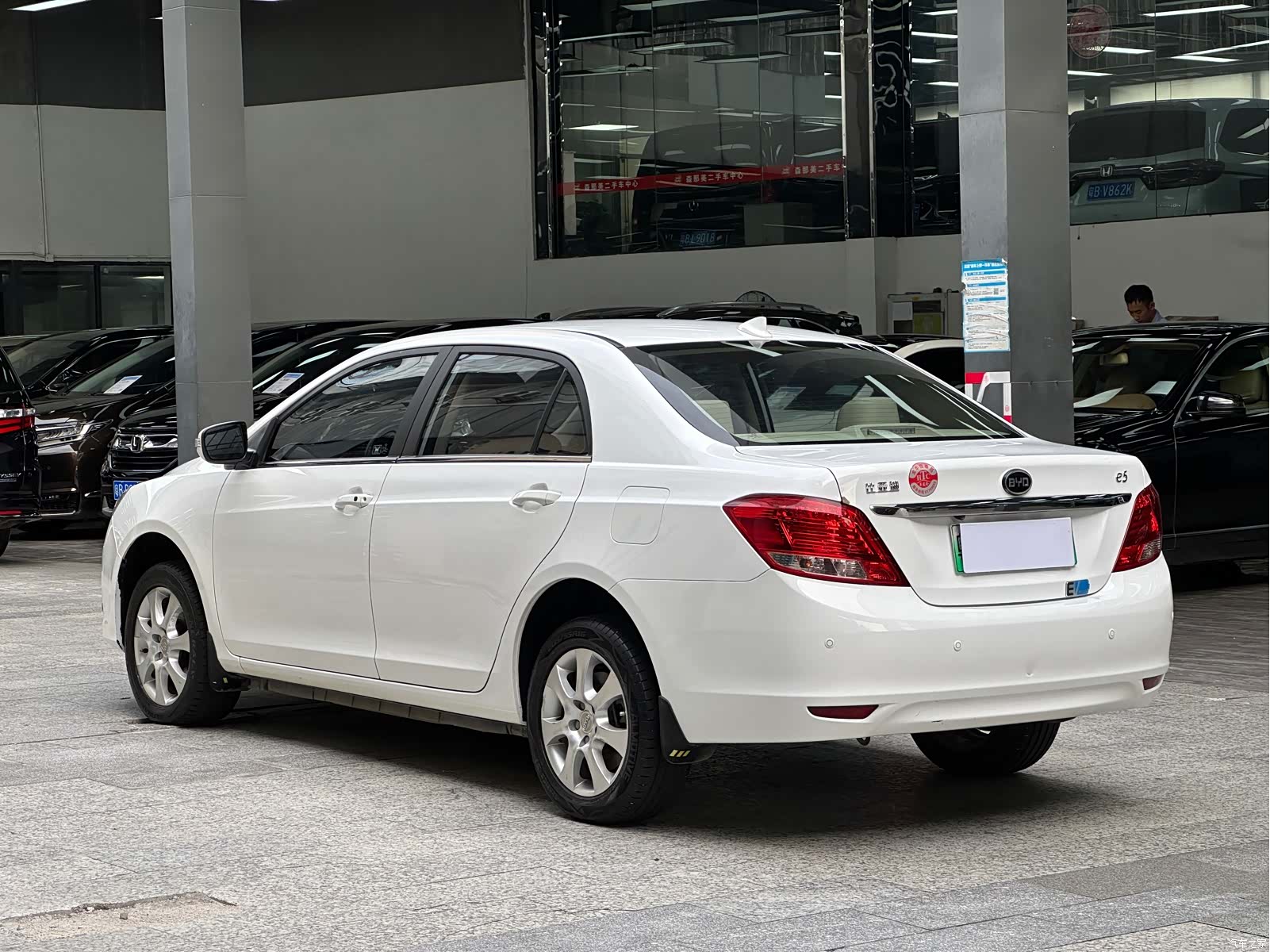 BYD E5, 2017 12