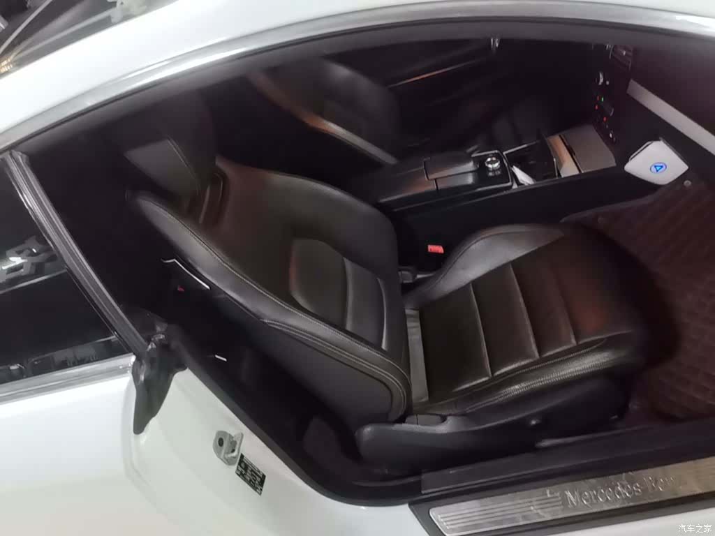Mercedes-Benz E-Class, 2016 25