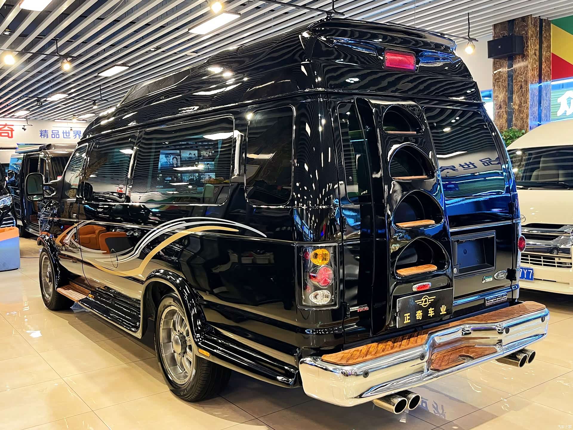Ford E350, 2016 4
