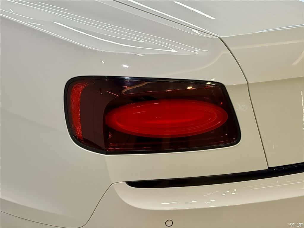Bentley Flying Spur, 2018 9