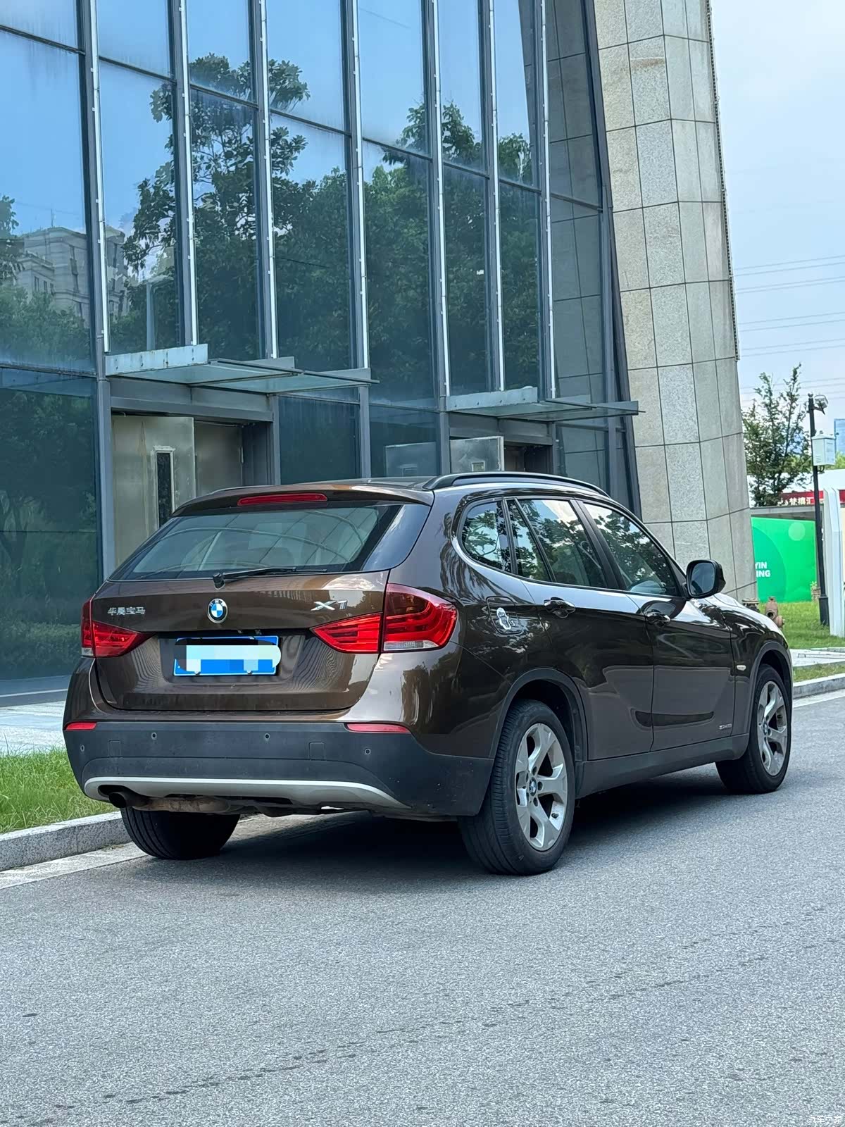 BMW X1, 2012 все фото