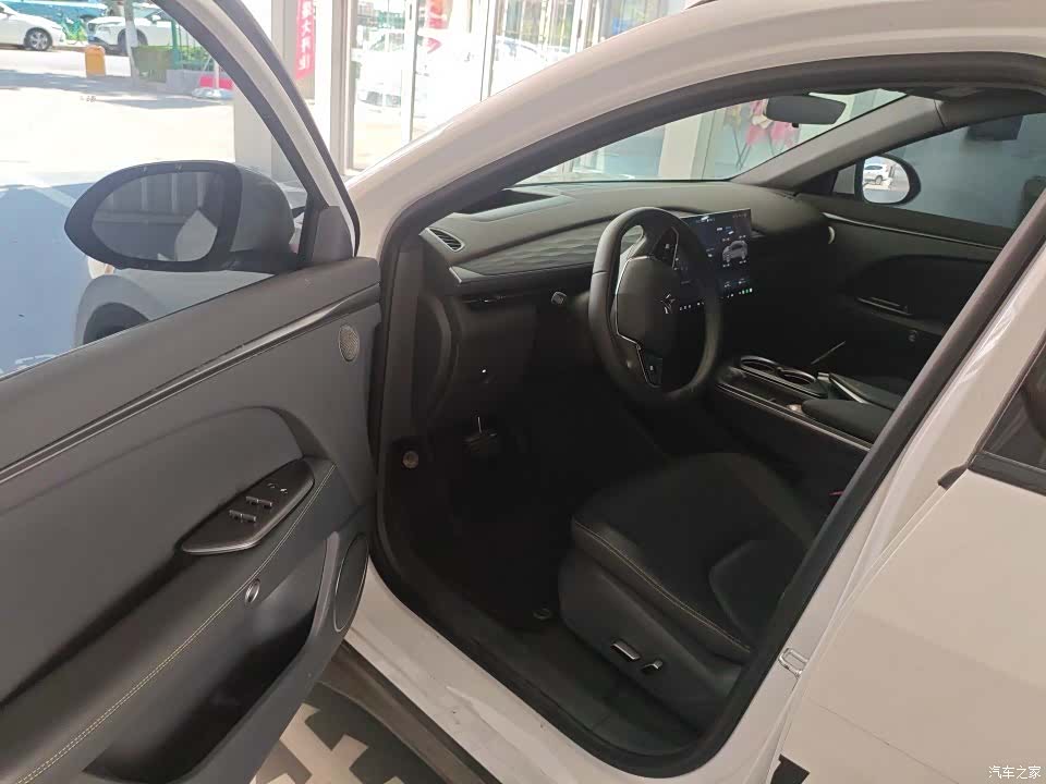 Alfa Romeo Yuan, 2025 3