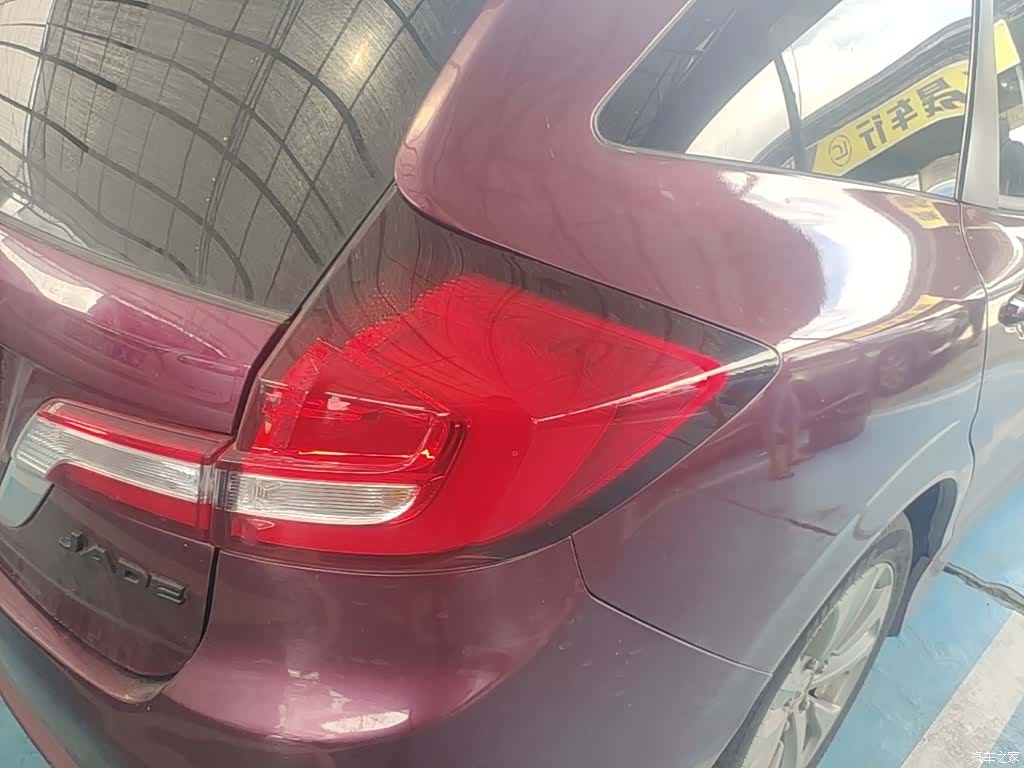 Honda Jade, 2018 8