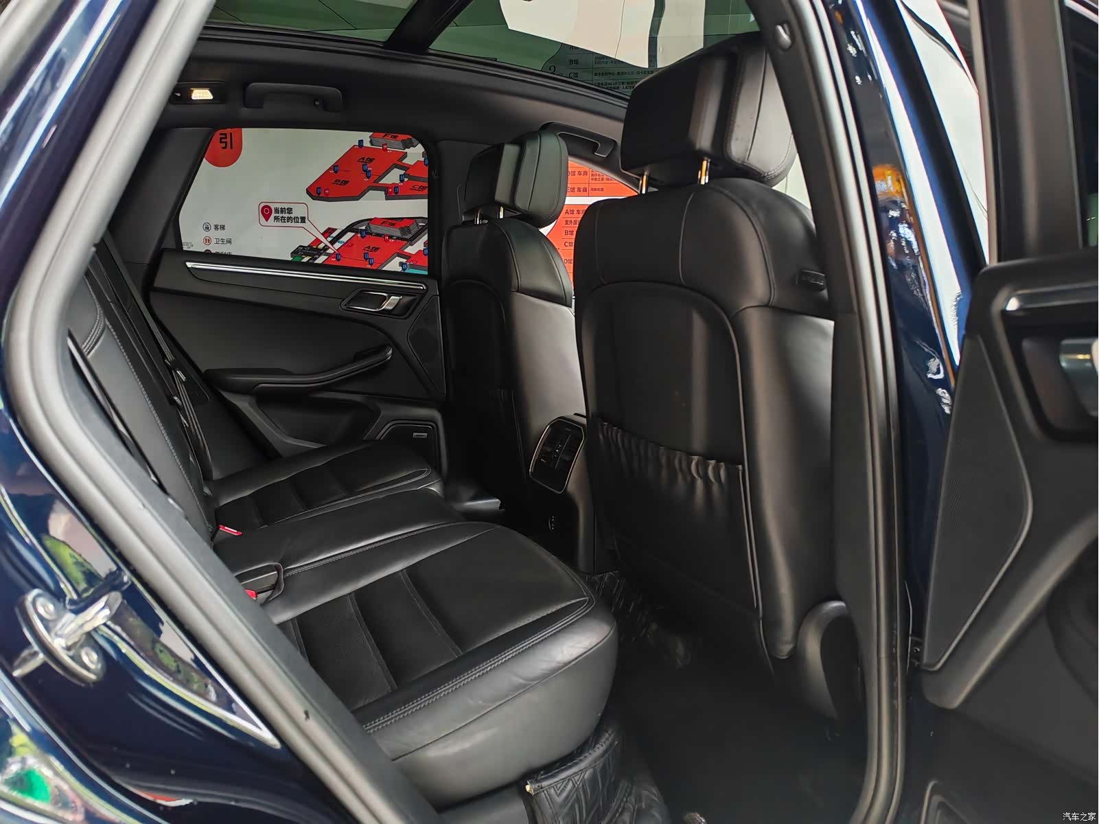 Porsche Macan, 2022 9