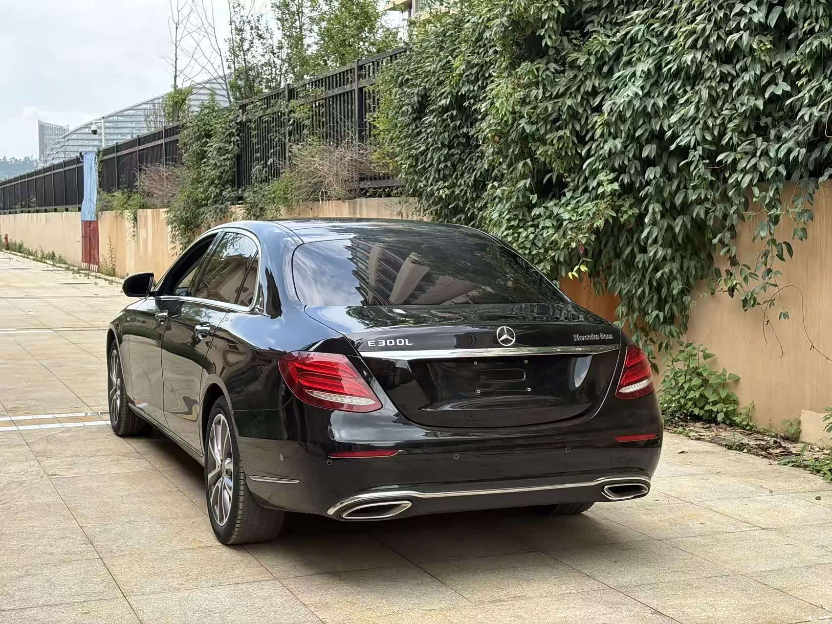 Mercedes-Benz E-Class, 2019 9