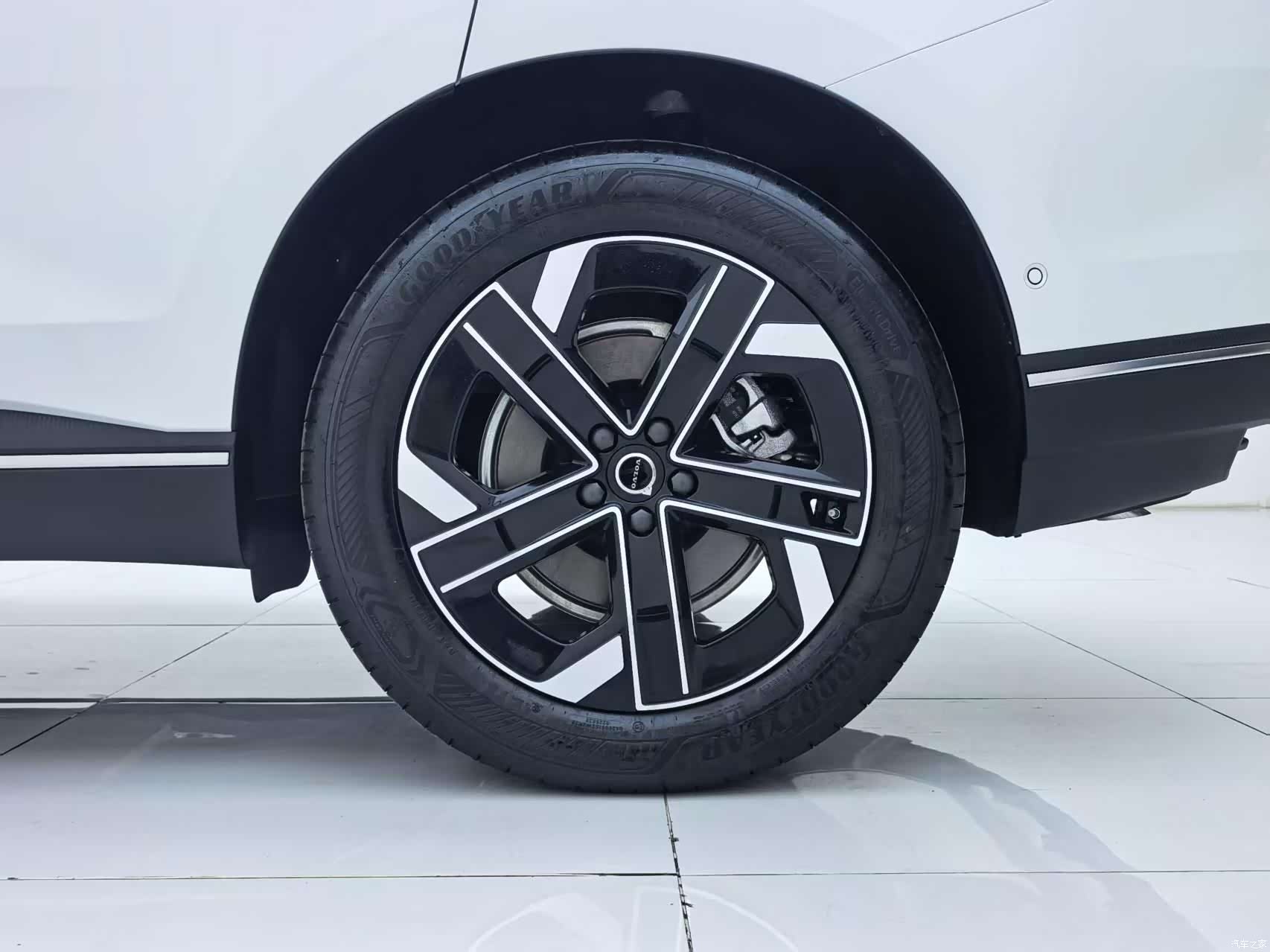 Volvo XC70, 2026 26